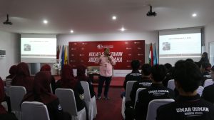 Kuliah jadi pengusaha di Kampus Umar Usman - Kisah alumni sukses dari jualan eceran marketplace hingga menjadi grosir kosmetik besar